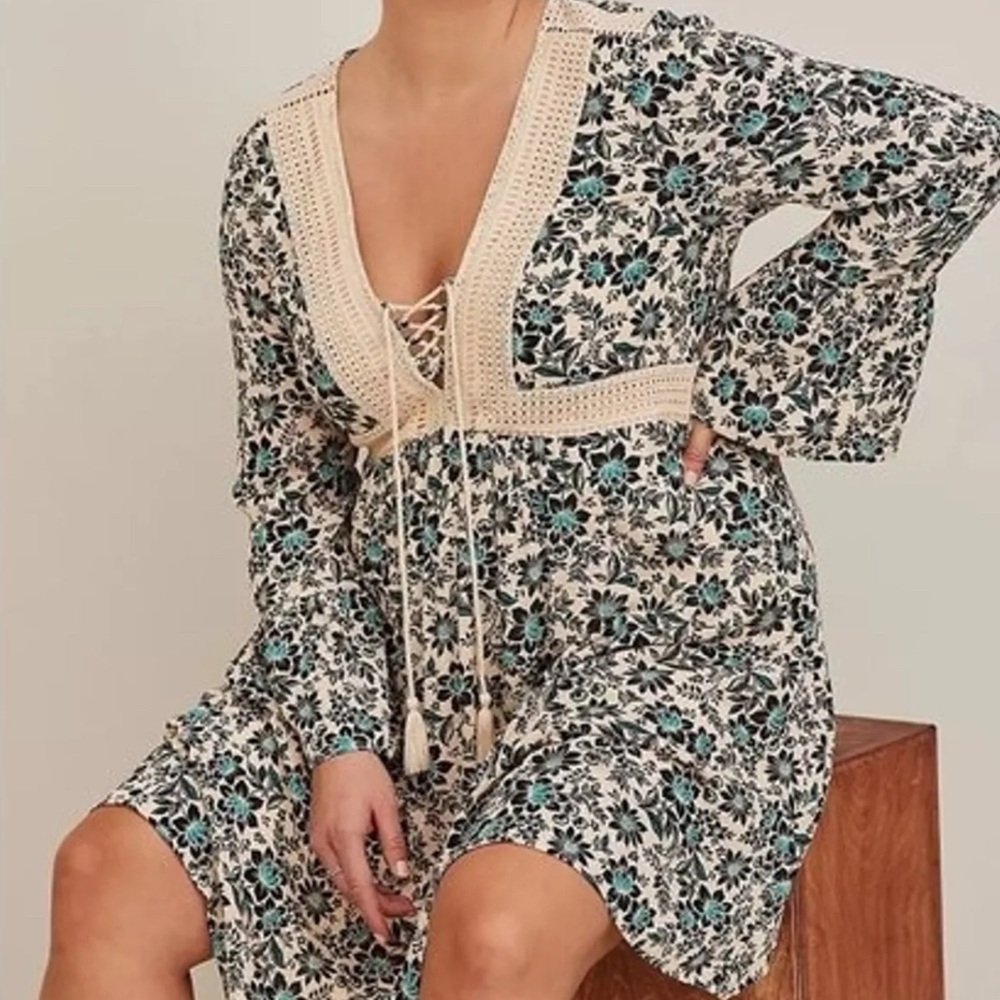 Womens Plus Size 3x Torrid Floral Print Gauze Lace-Up Mini Beach Dress